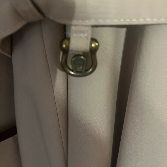 Vintage  Etienne Aigner long belted trench coat size 12 - Picture 8 of 13